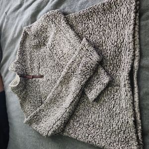 True Grit Pull Over.